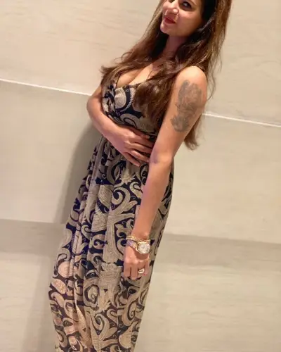 Tuli Escort